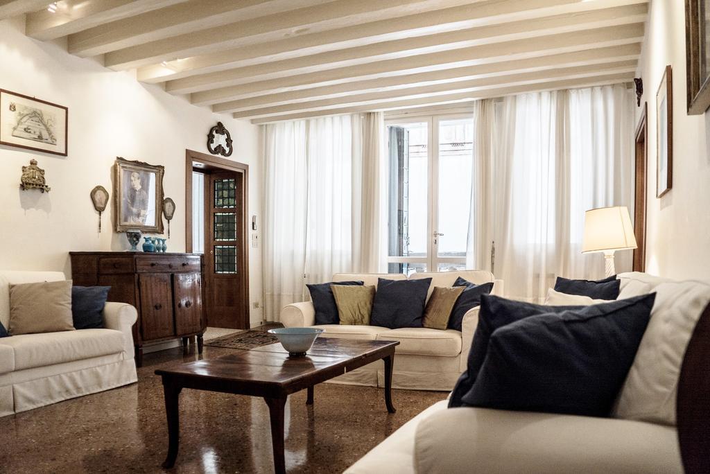 Accademia Terrazza Apartamento Veneza Exterior foto