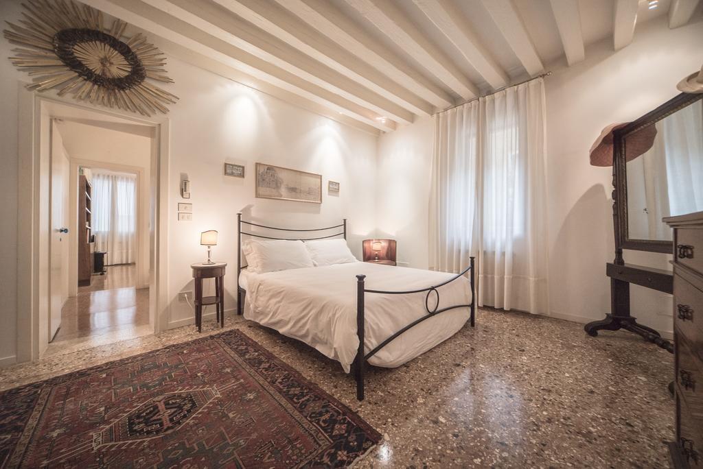 Accademia Terrazza Apartamento Veneza Exterior foto