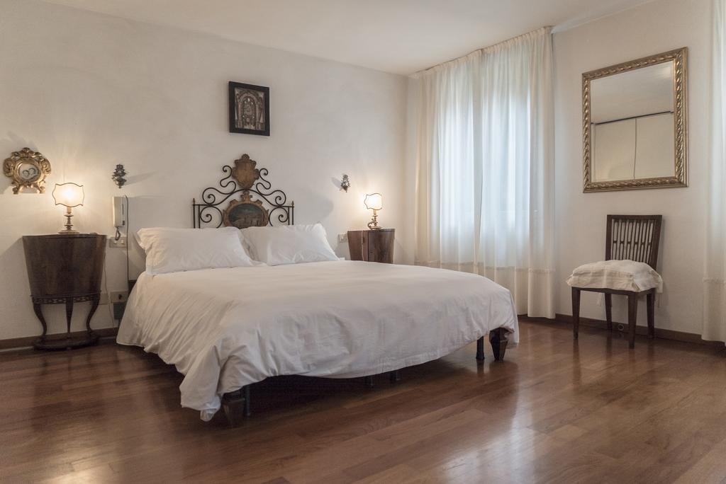 Accademia Terrazza Apartamento Veneza Exterior foto